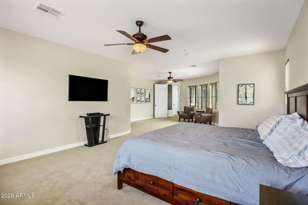 Real Estate Picture 28