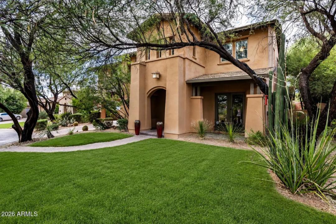 Real Estate Picture 2