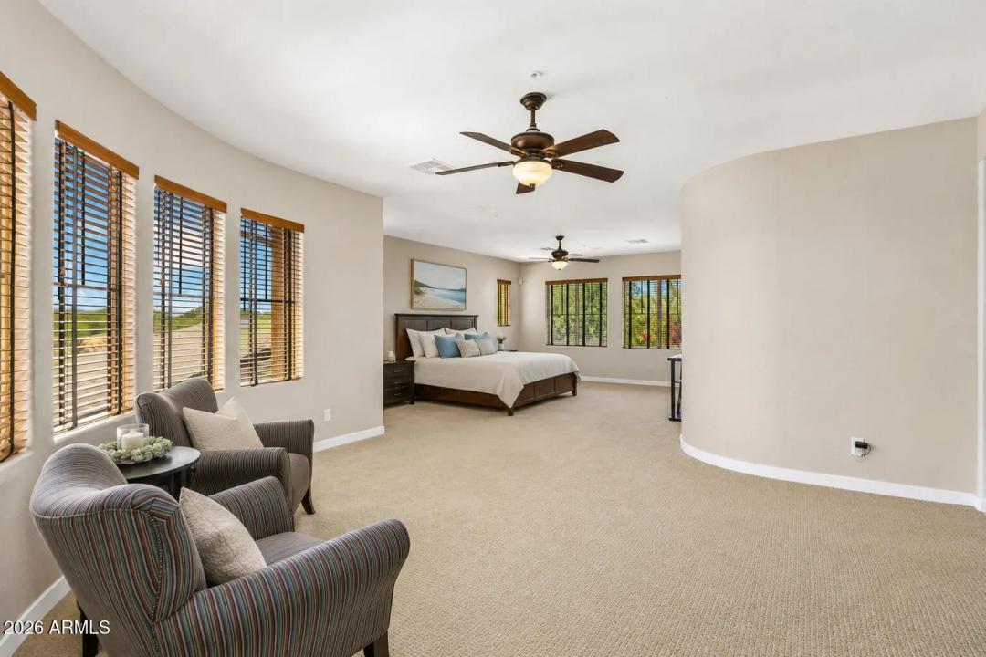 Real Estate Picture 30
