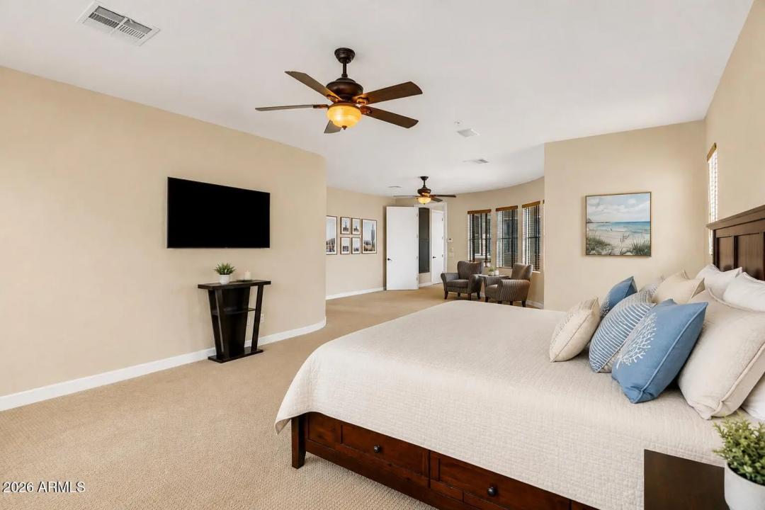 Real Estate Picture 28