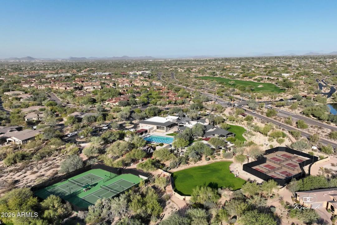Real Estate Picture 41