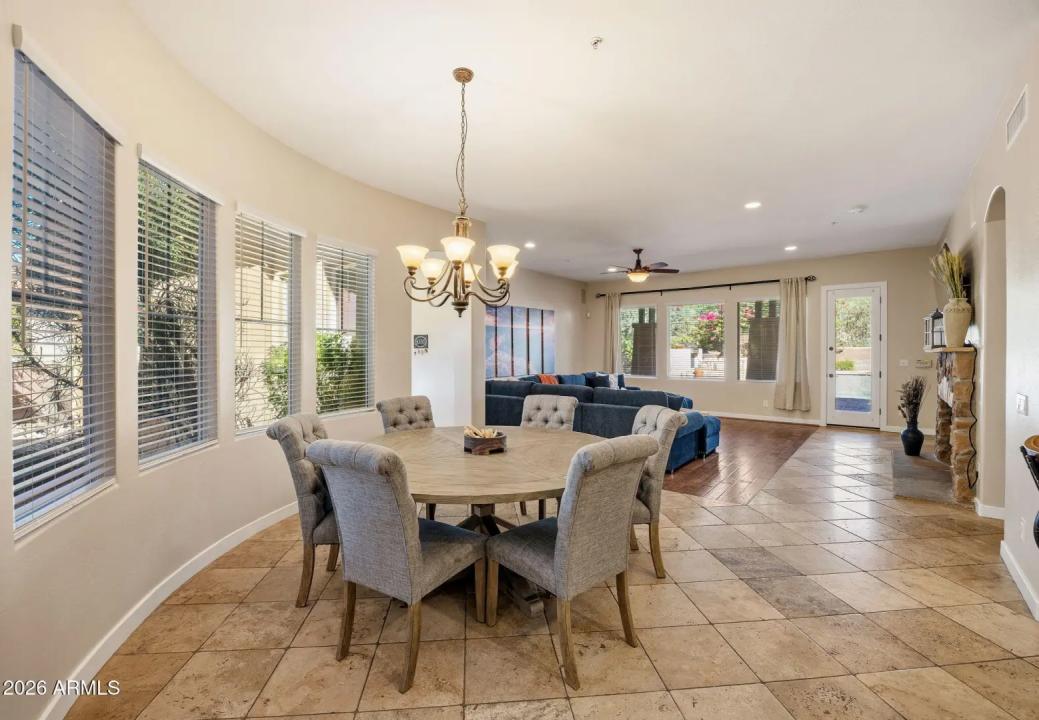 Real Estate Picture 20