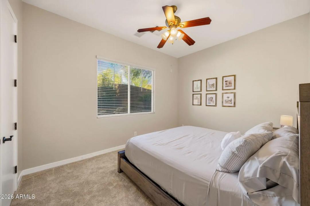 Real Estate Picture 26