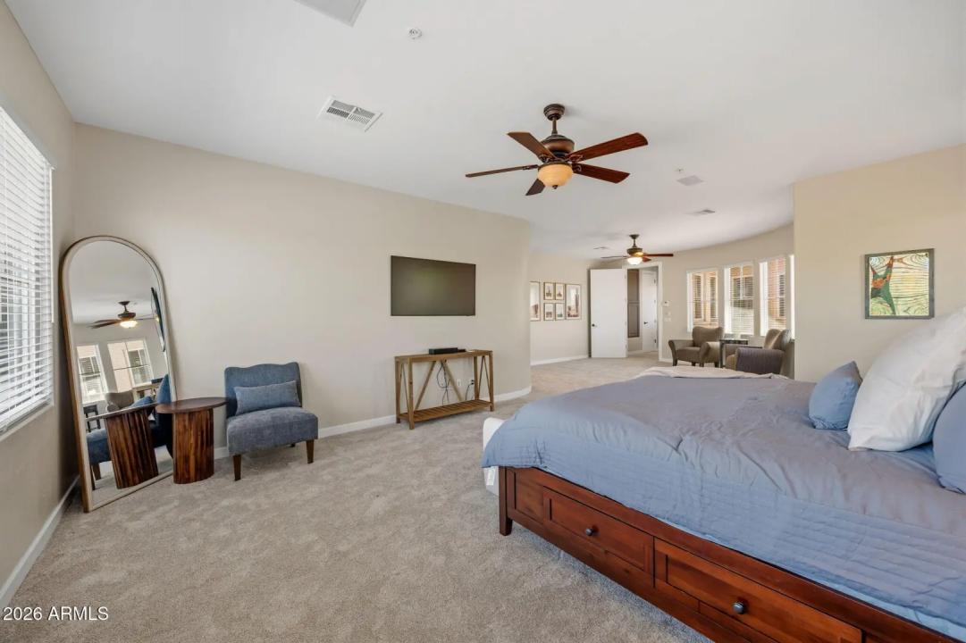 Real Estate Picture 37