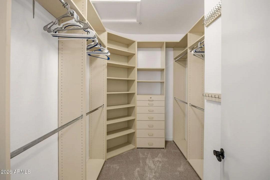 Real Estate Picture 43