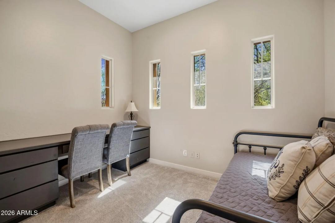 Real Estate Picture 31