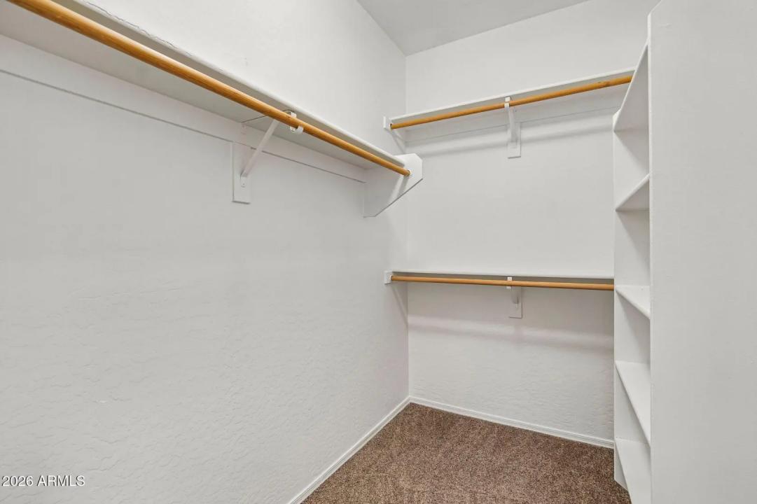Real Estate Picture 15
