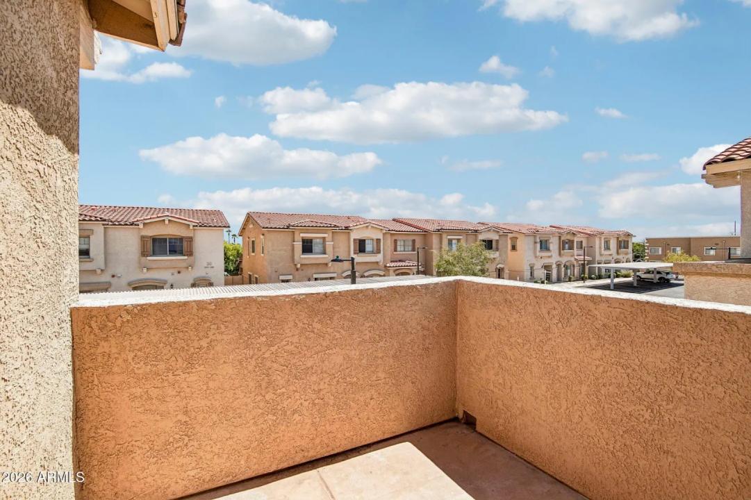 Real Estate Picture 22
