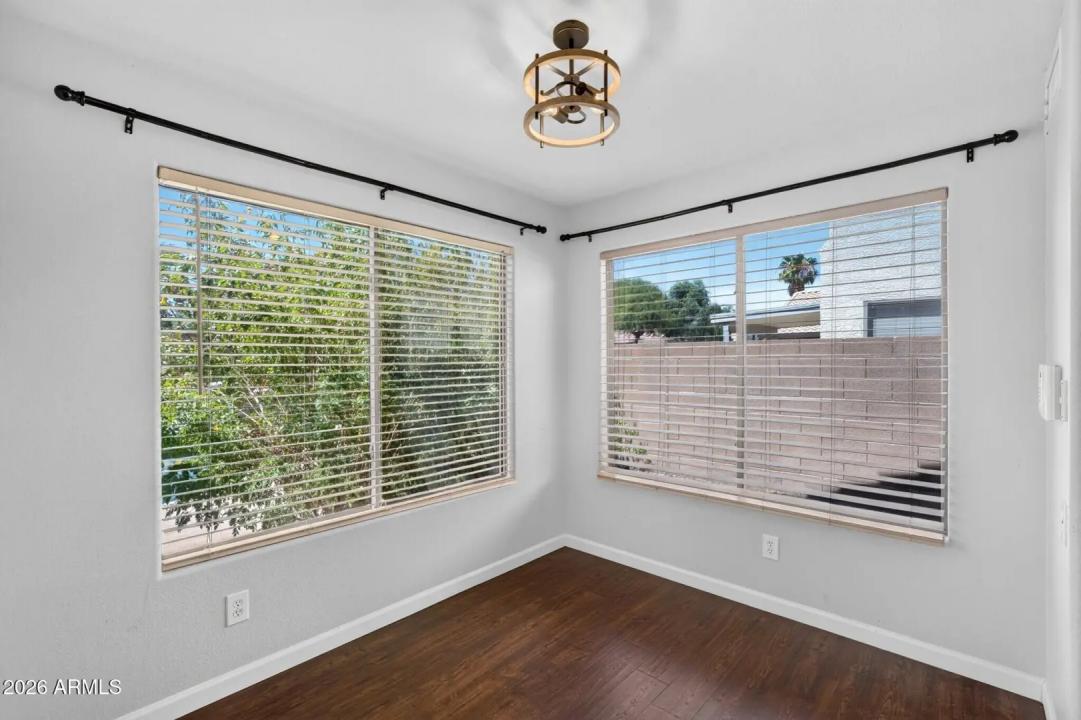 Real Estate Picture 21