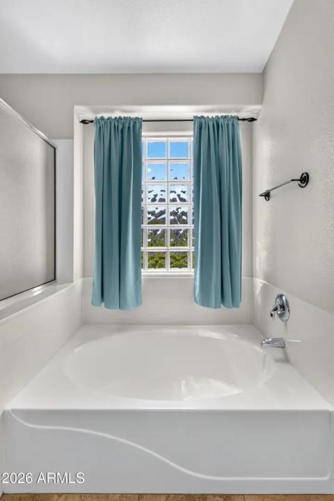Real Estate Picture 32
