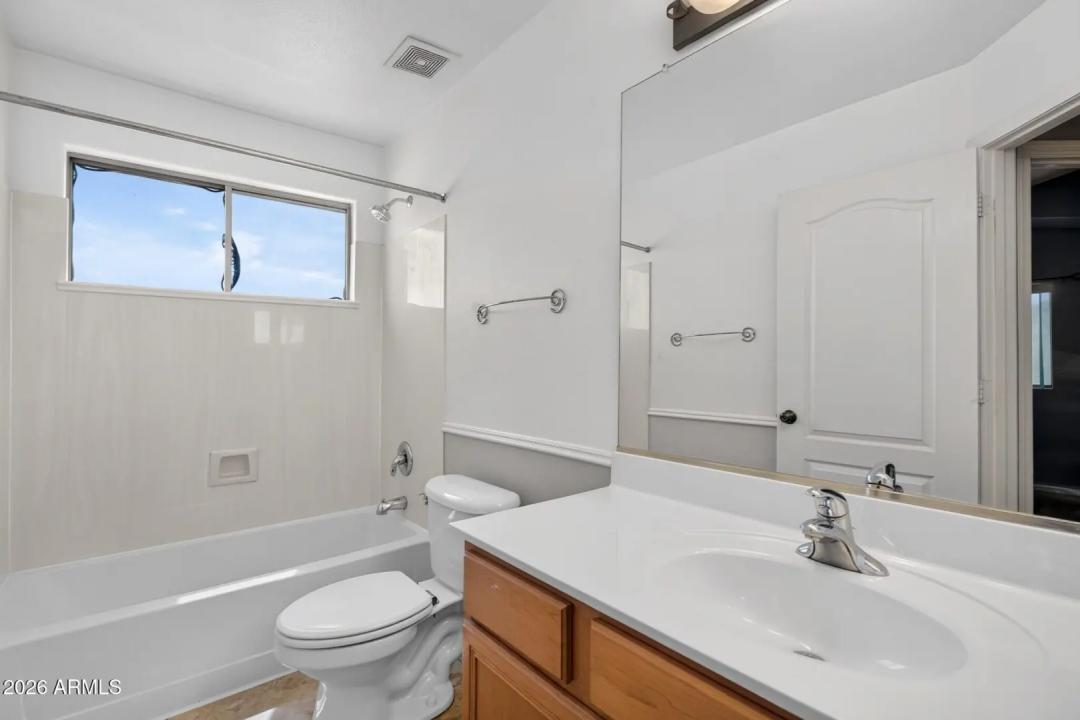 Real Estate Picture 41
