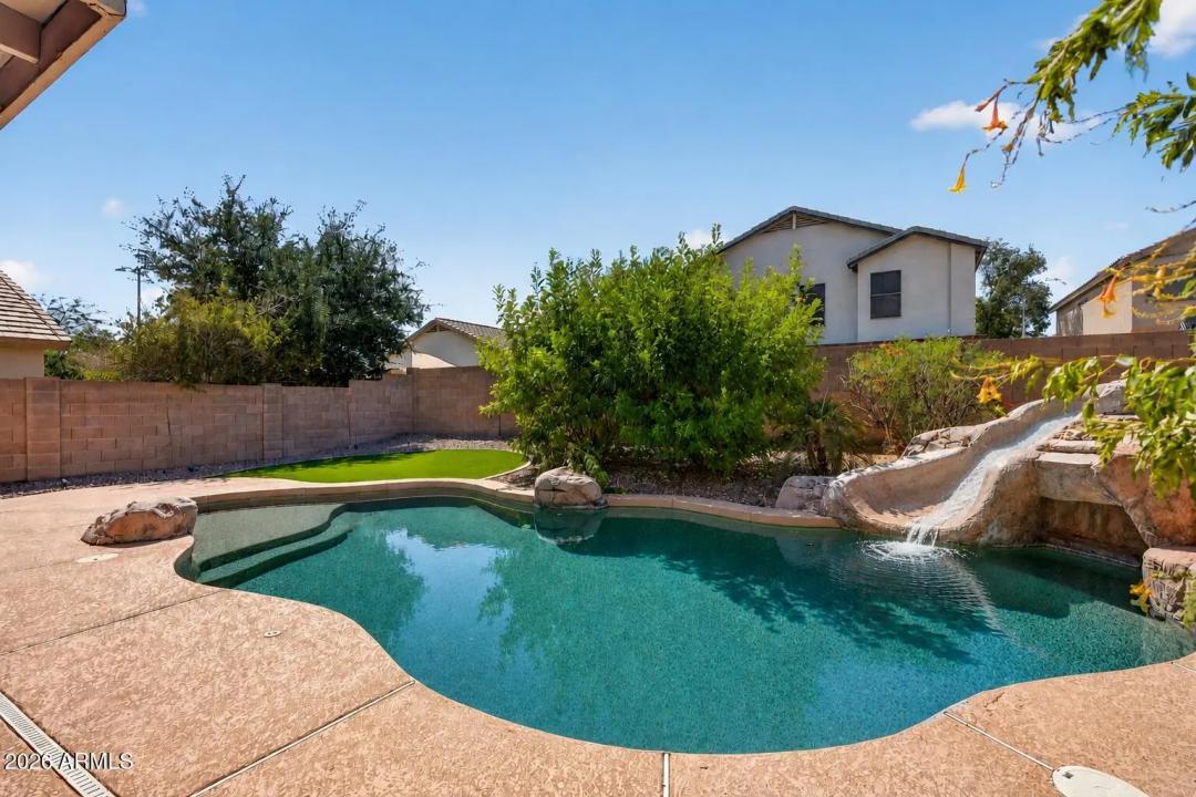 Real Estate Picture 47