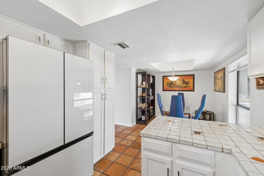 Real Estate Picture 13