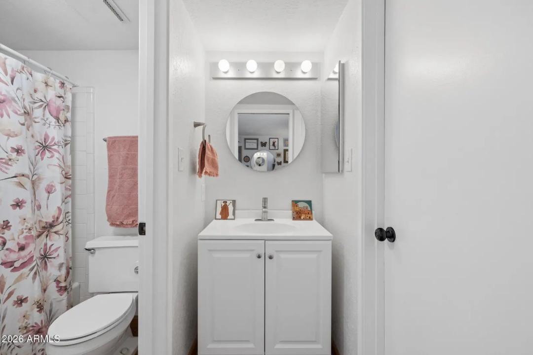 Real Estate Picture 26