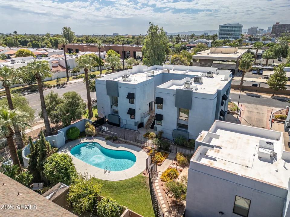Real Estate Picture 31