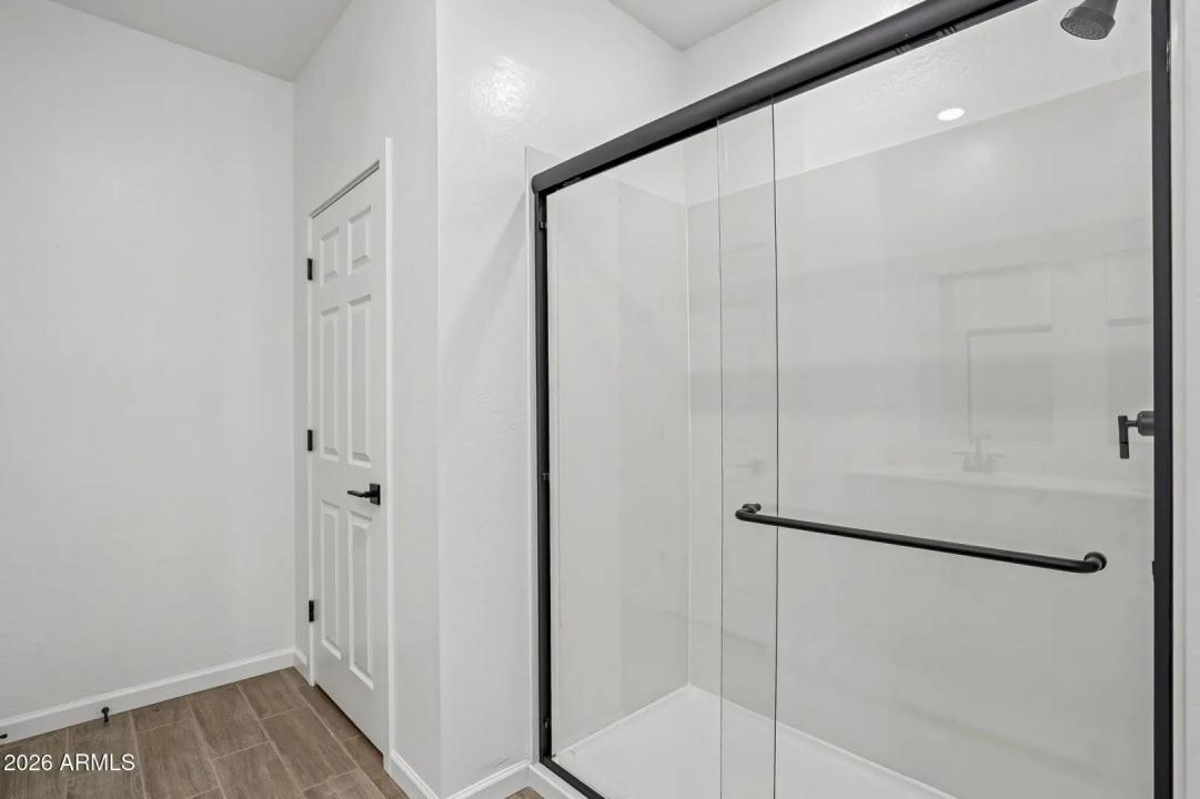 Real Estate Picture 26
