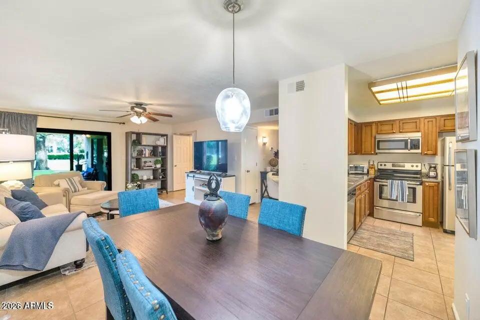 Real Estate Picture 1