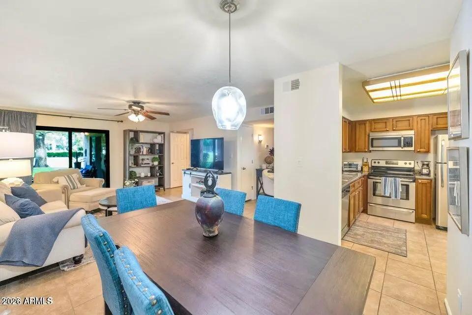 Real Estate Picture 15
