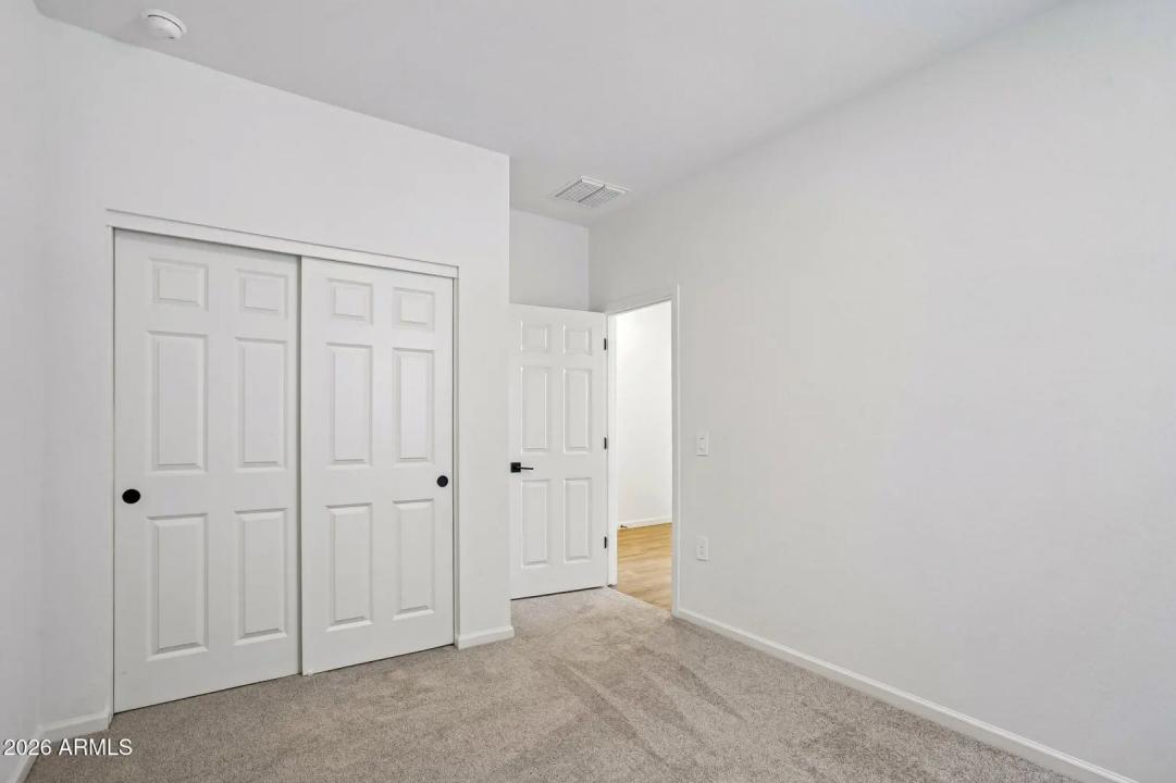 Real Estate Picture 13