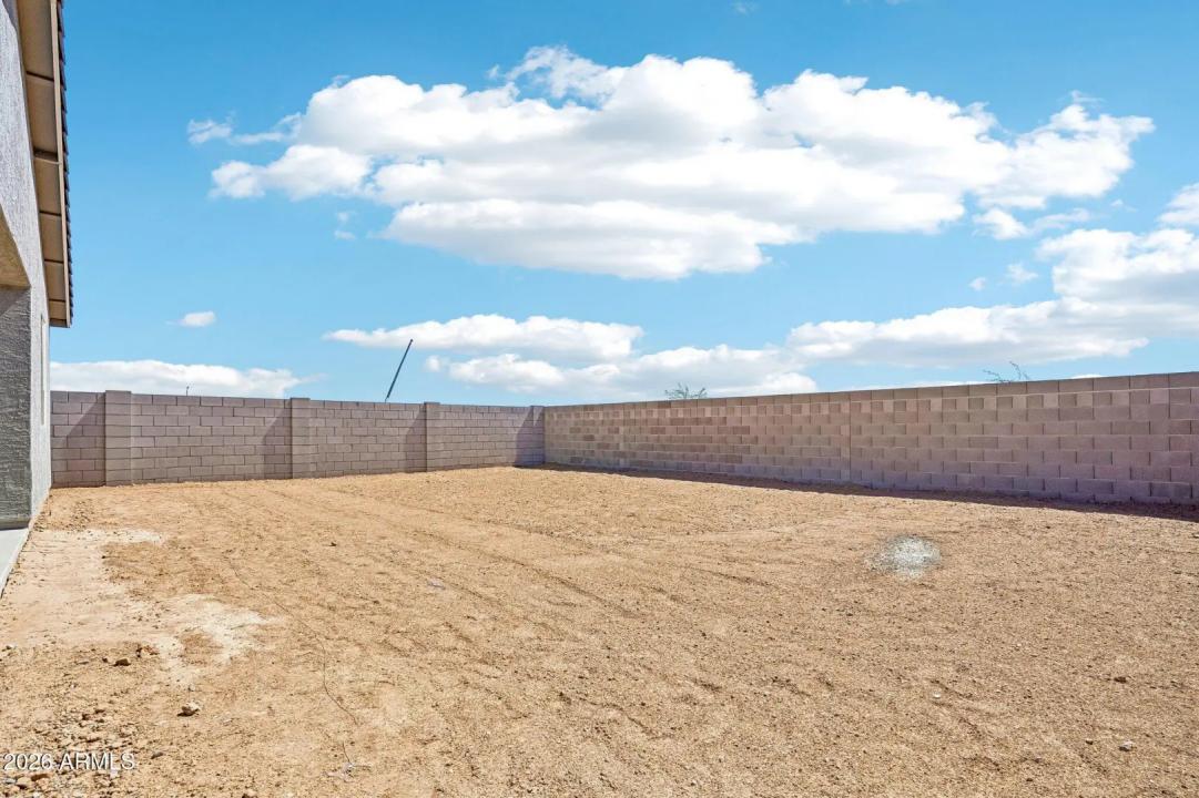 Real Estate Picture 30