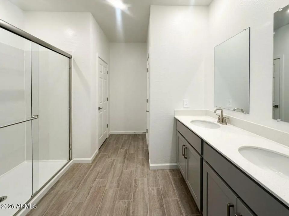Real Estate Picture 2