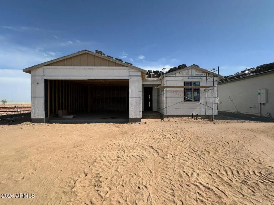 Real Estate Picture 2