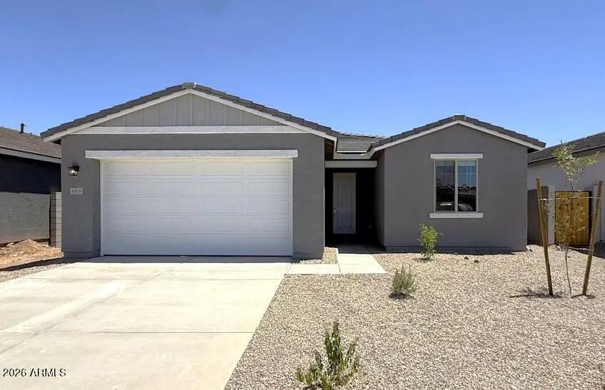 Real Estate Picture 4