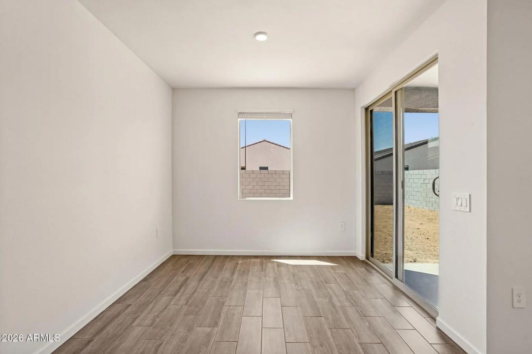 Real Estate Picture 21