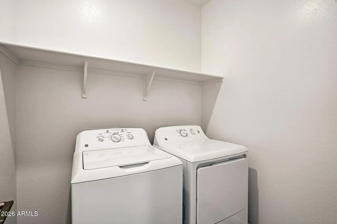 Real Estate Picture 30