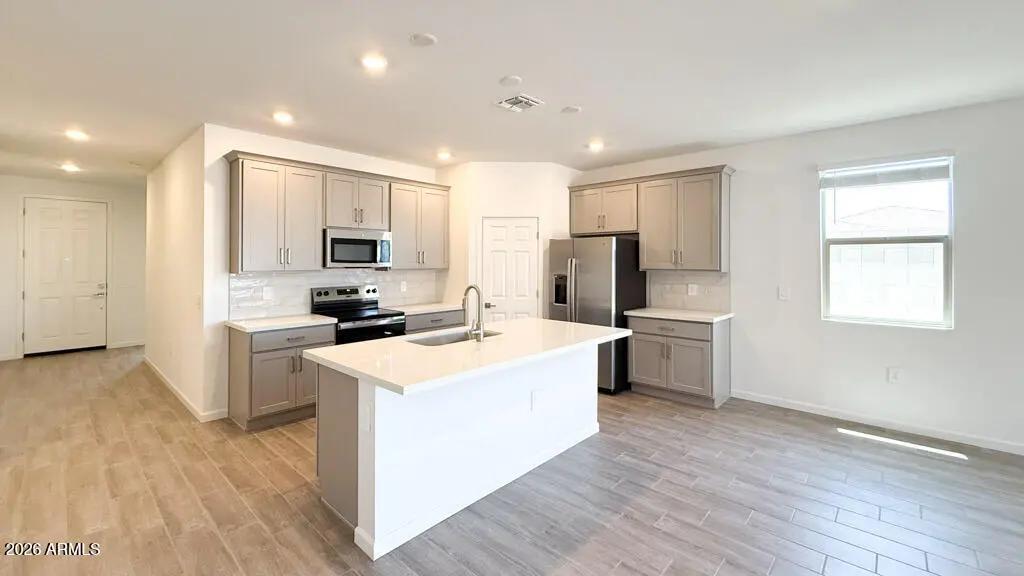 Real Estate Picture 2