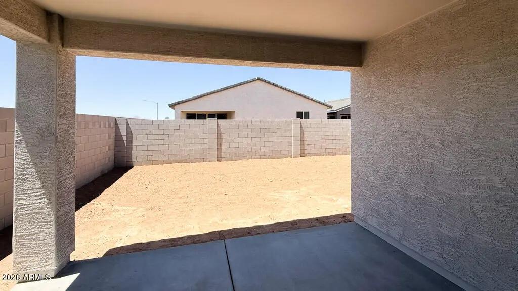 Real Estate Picture 9