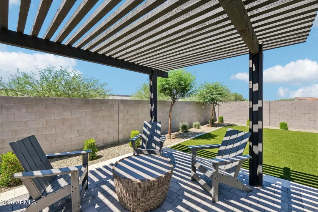 Real Estate Picture 33
