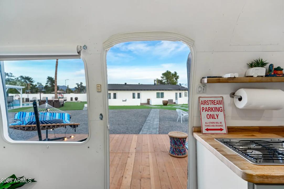 Real Estate Picture 29