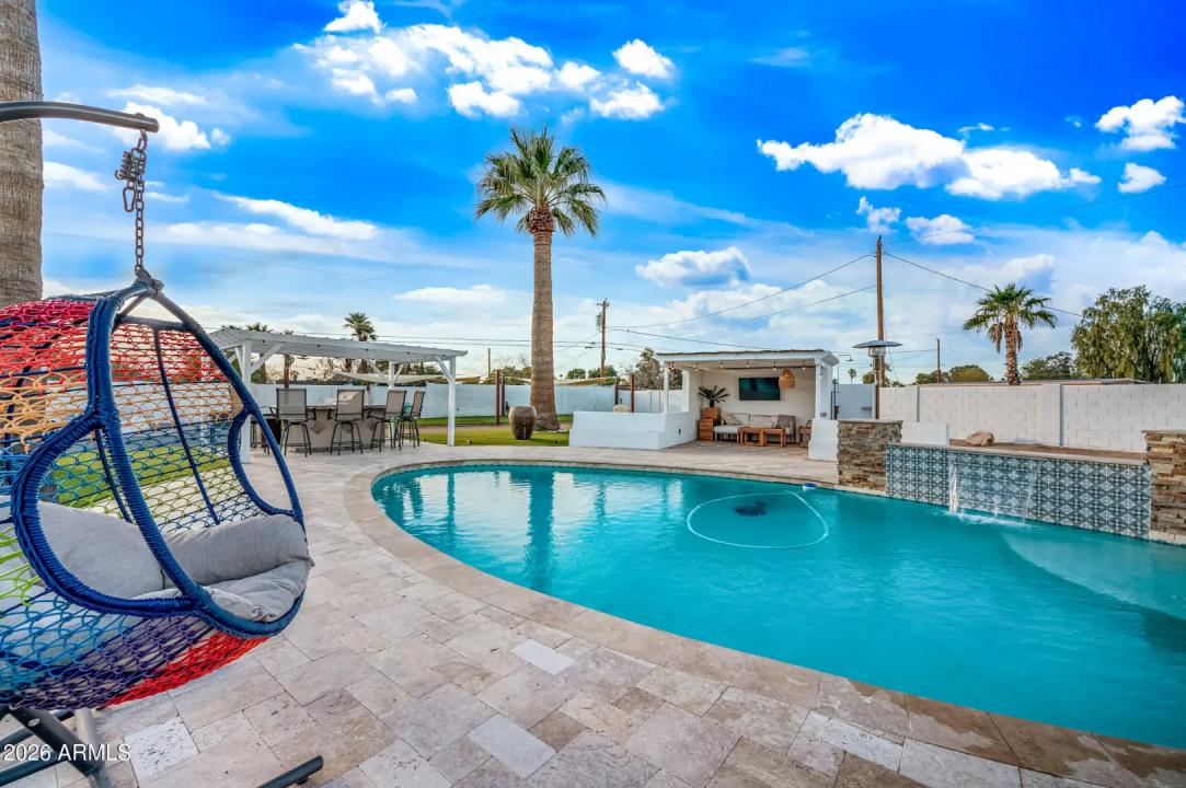 Real Estate Picture 33