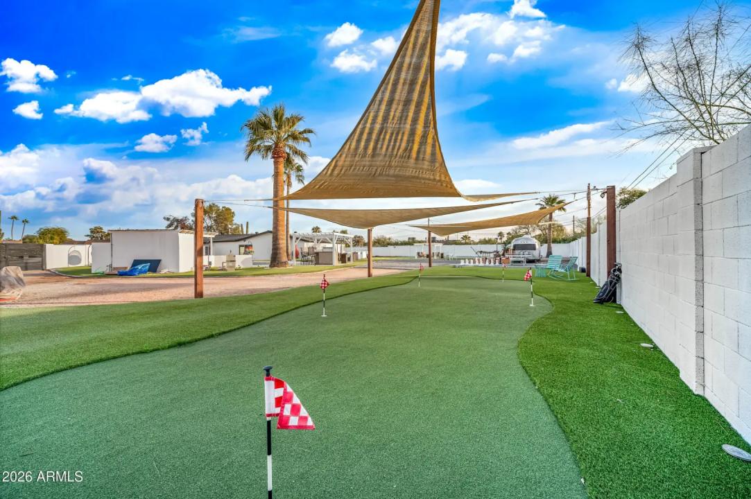 Real Estate Picture 40