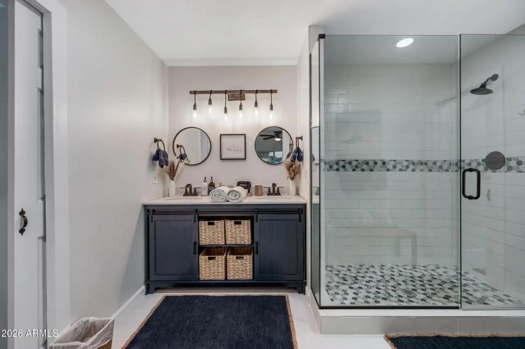 Real Estate Picture 43