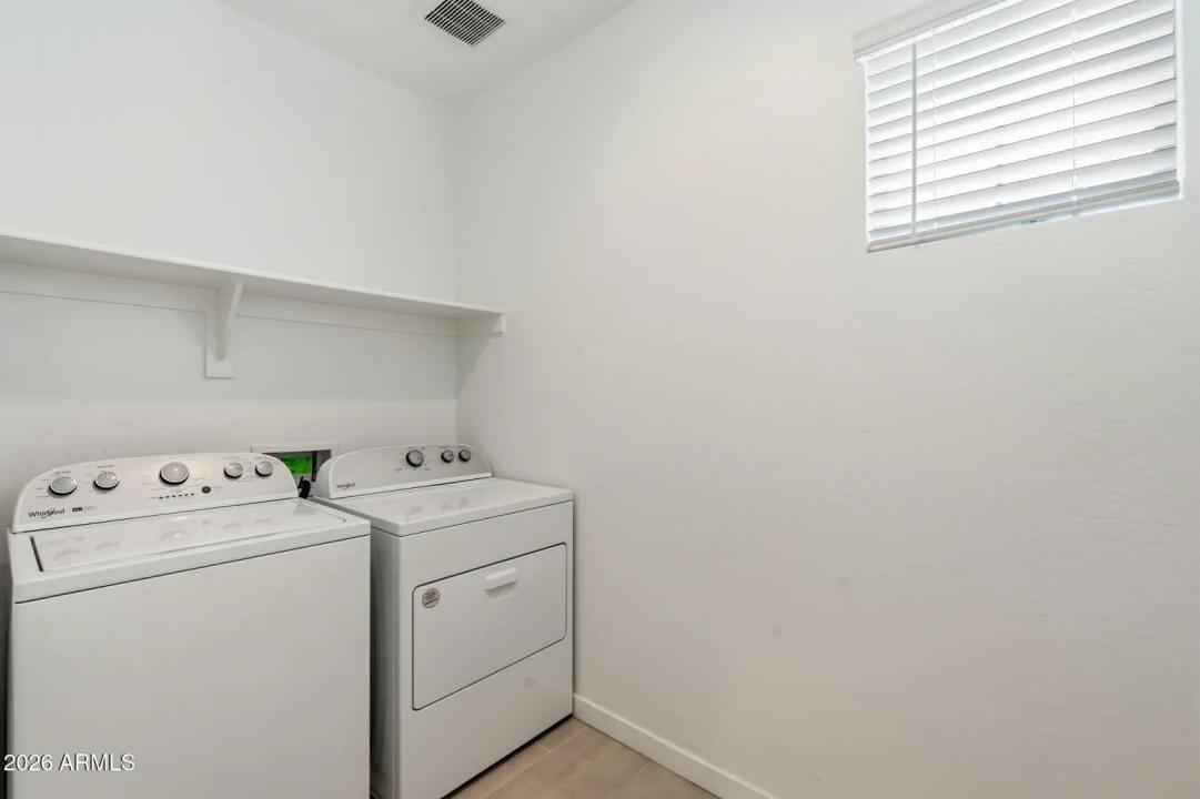Real Estate Picture 19
