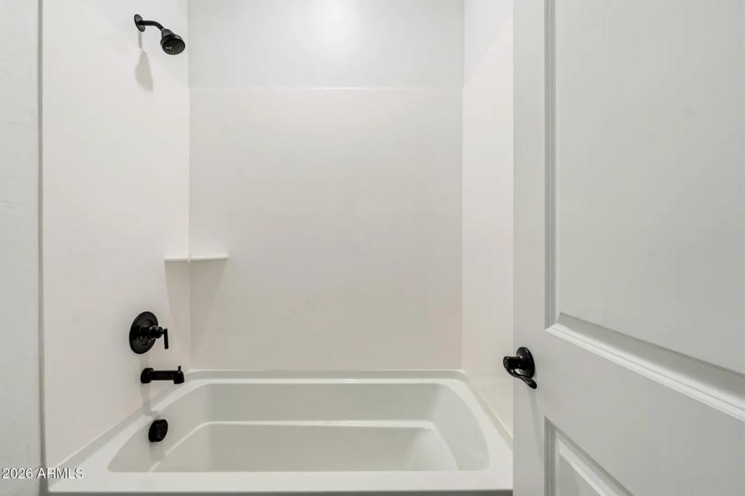 Real Estate Picture 30