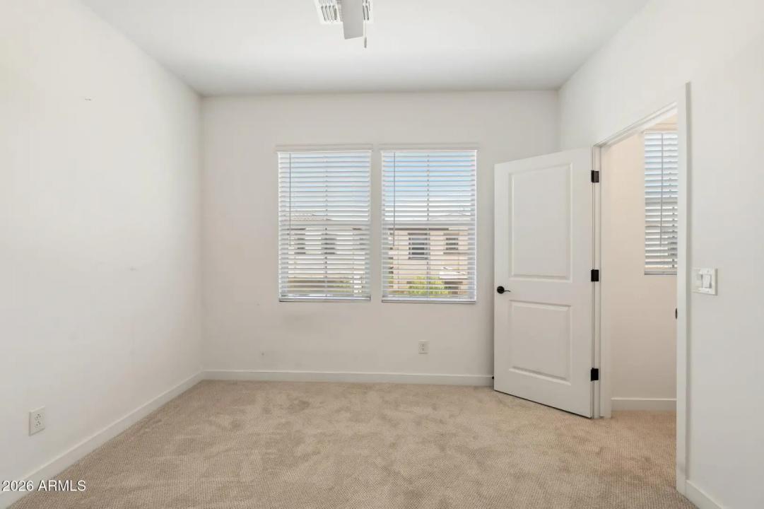 Real Estate Picture 34