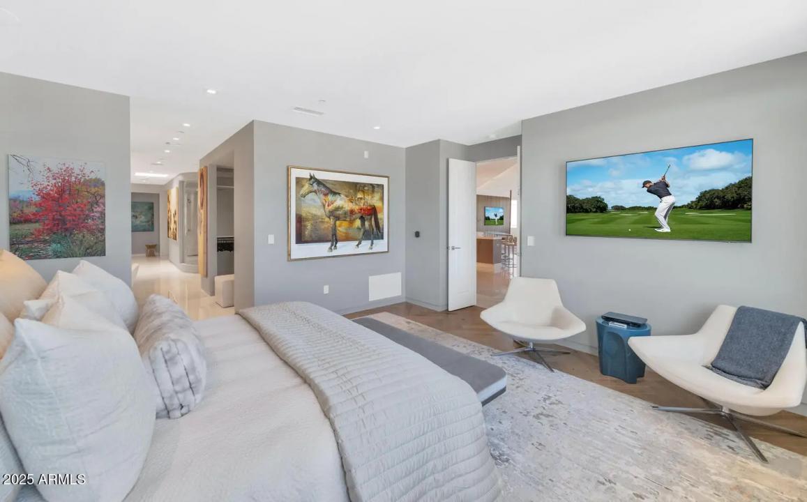 Real Estate Picture 15