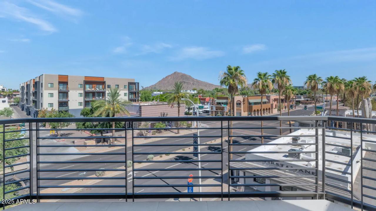 Real Estate Picture 39