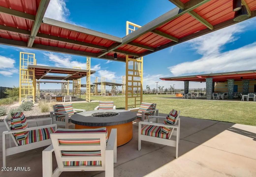 Real Estate Picture 34
