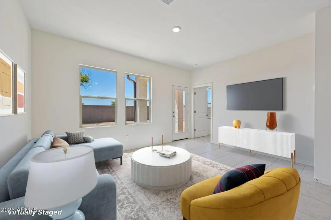 Real Estate Picture 2