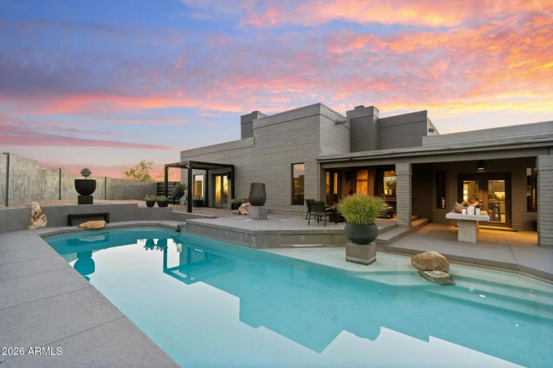 Real Estate Picture 26