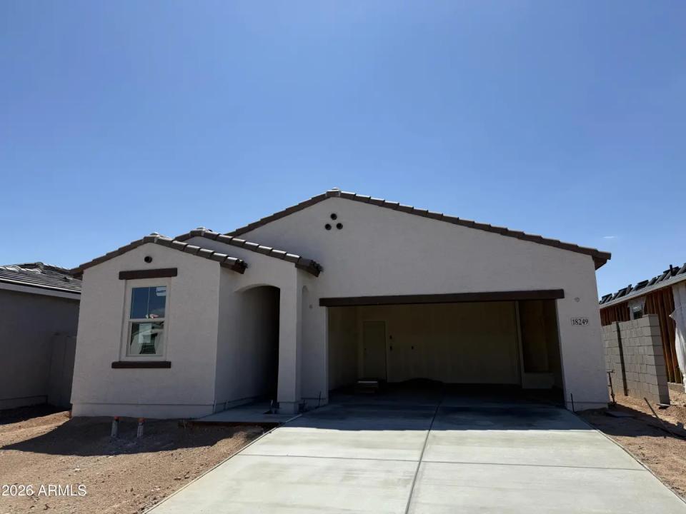 Real Estate Picture 2