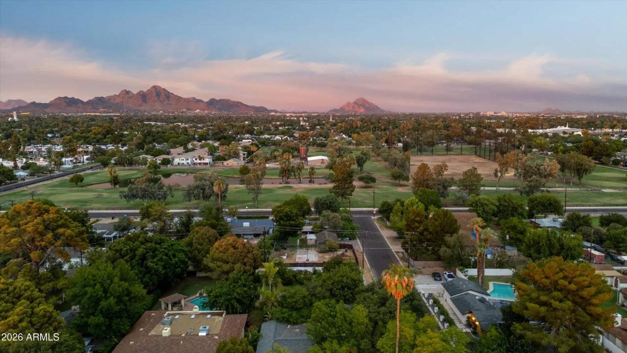 Real Estate Picture 59