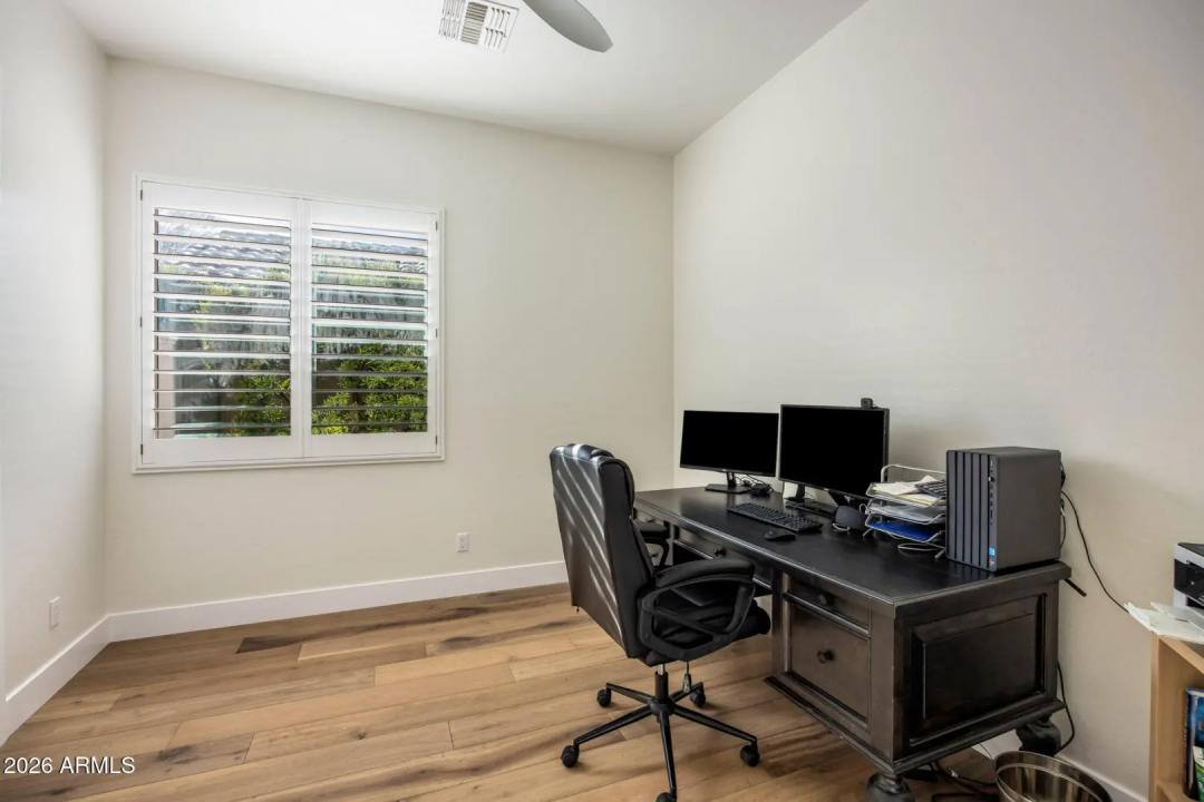Real Estate Picture 21