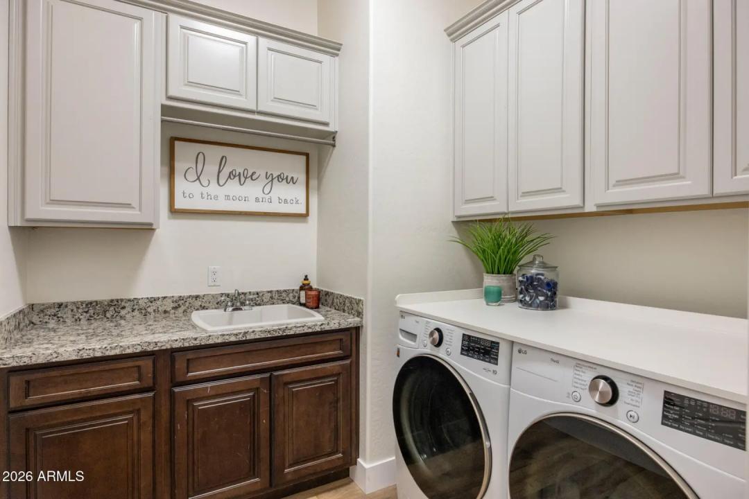 Real Estate Picture 27