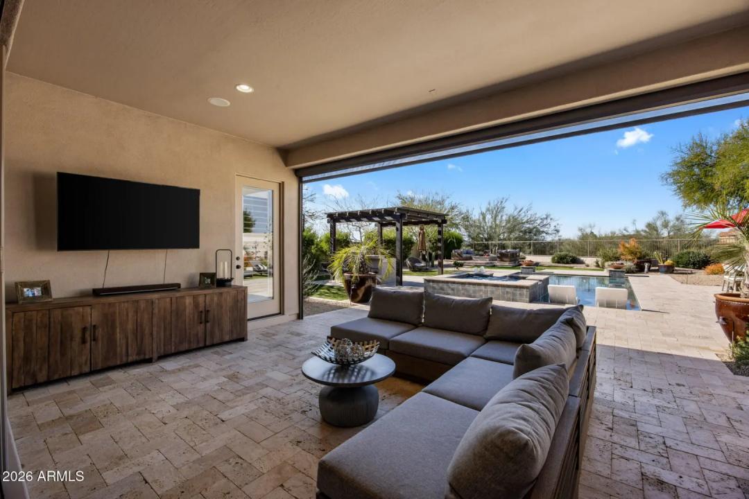 Real Estate Picture 28