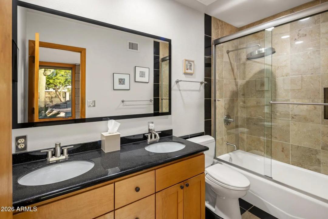 Real Estate Picture 31